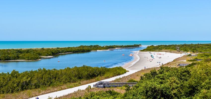 beaches marco island (1) A must-visit beach on Marco Island.