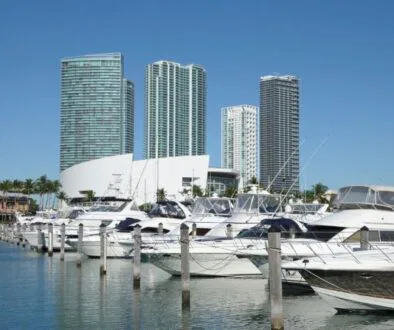 several yachts stationed in one of the best liveaboard marinas in florida