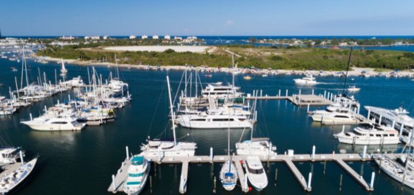 Many yacht parks near Peanut Island, Florida.