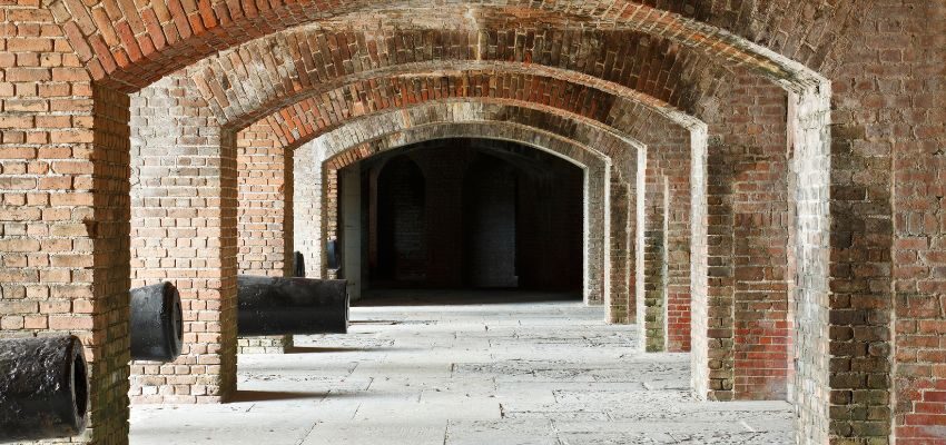 Right in the heart of Key West is Fort Zachary Taylor State Park. It's a gem that boasts an alluring blend of history and nature. Anchoring the park is the iconic Fort Zachary Taylor, a 19th-century military stronghold.
