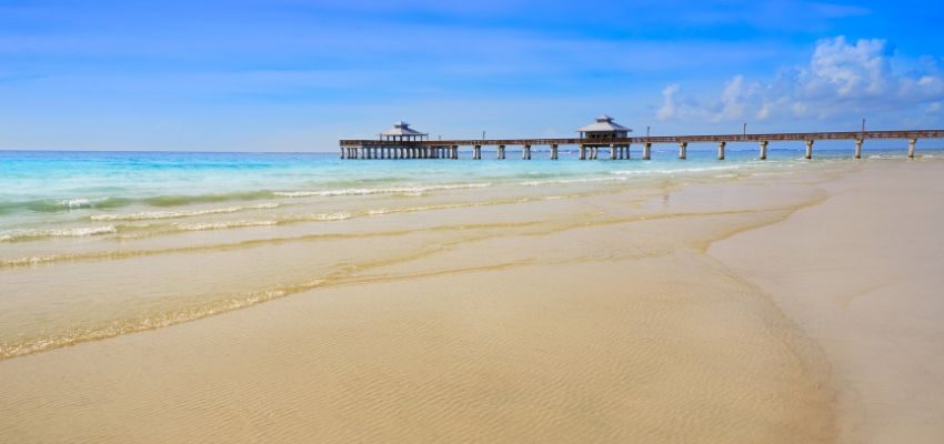 Fort Myers Beach offers everything: fun, excitement, and cultural education. There are many family-friendly attractions along the seven-mile stretch of the lovely beach.