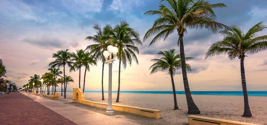 south-florida-beaches6 Enjoy the view offered by the best South Florida beaches