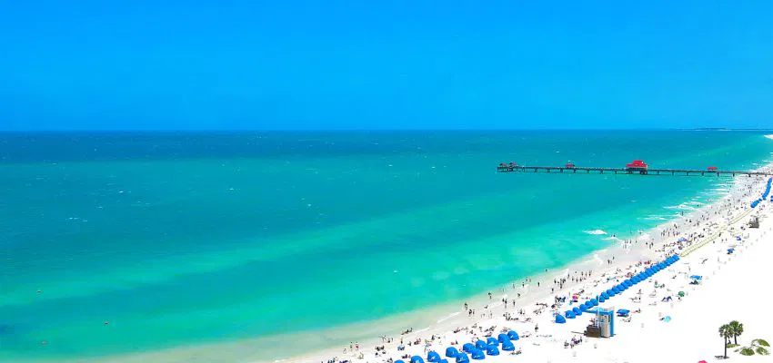 Discover the essence of Florida beach life at Clearwater Beach—a true gem with crystal-clear waters. It's a serene sanctuary with tranquil waters and pristine sands.